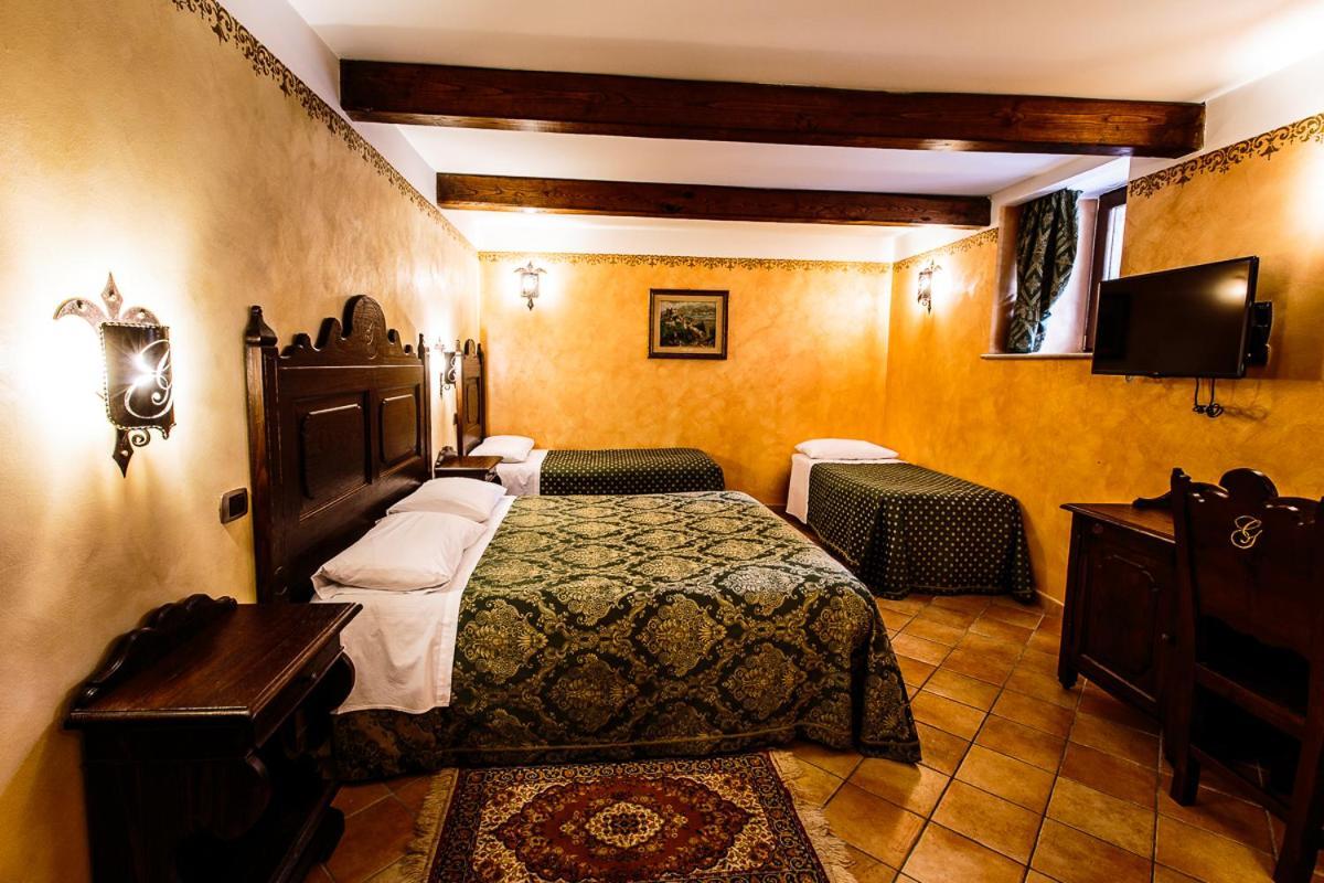 Hotel Guerrinuccio Celano Dış mekan fotoğraf